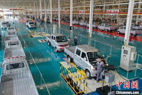 貴州匯川 趕訂單 汽車(chē)工廠生產(chǎn)忙